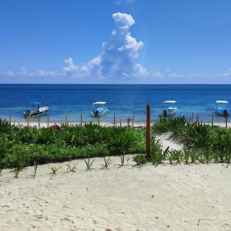 Casa Lucia Beachfront Пуерто Морелос Екстериор снимка